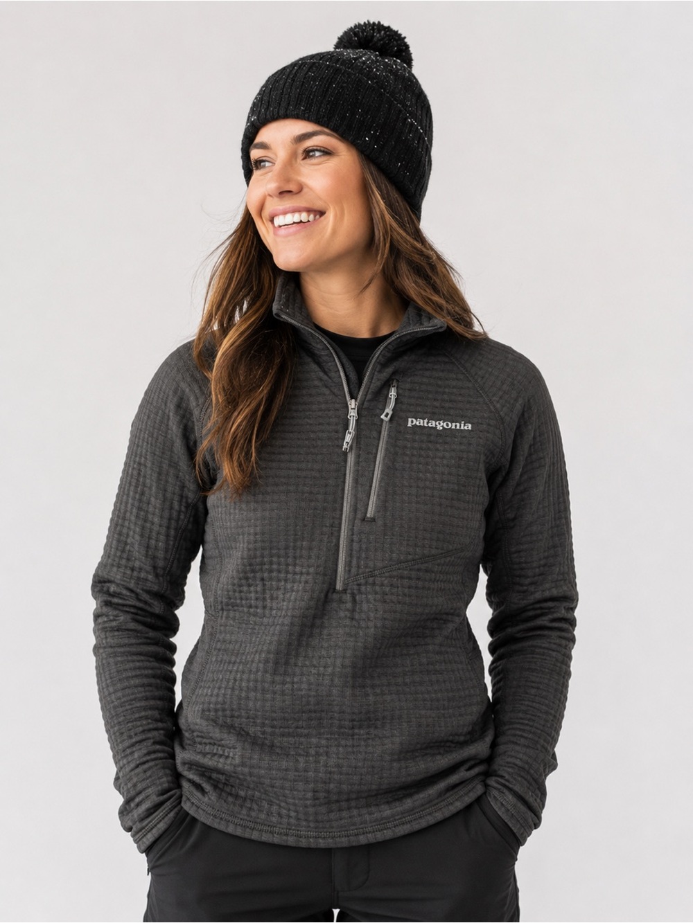 Patagonia Women’s Black R1 Pullover Quarter-Zip Layering Fleece S